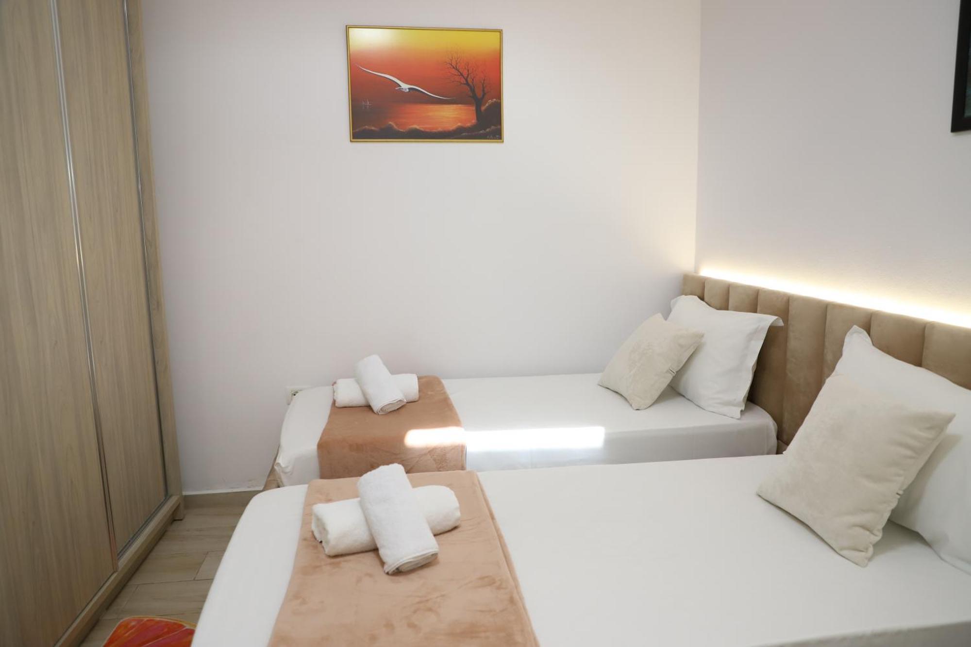Downtown Apartamento Berati