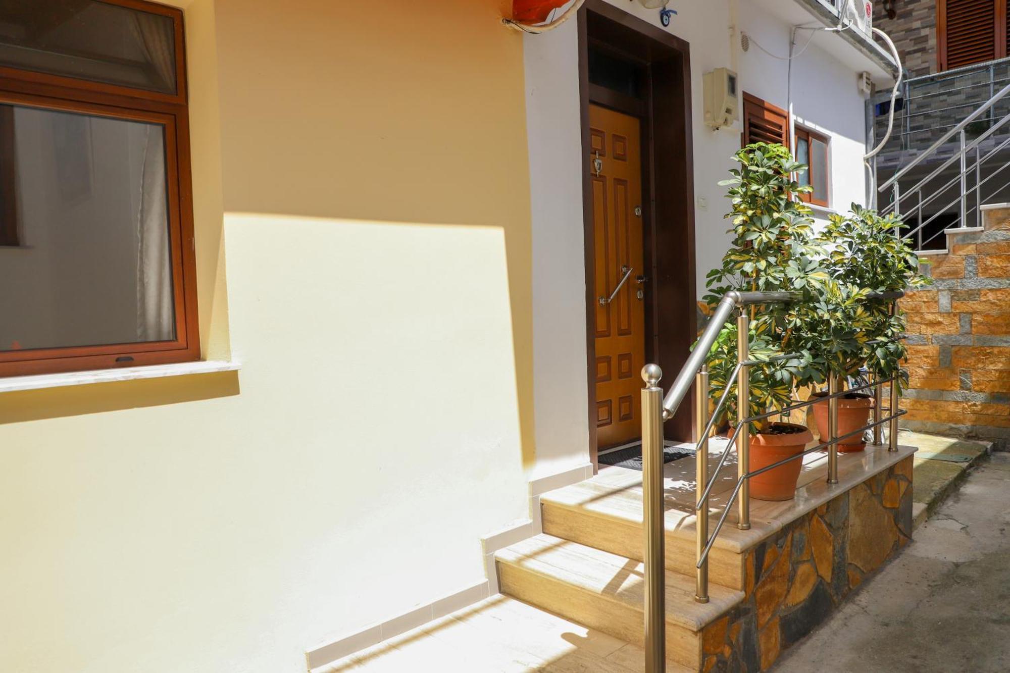 Downtown Apartamento Berati